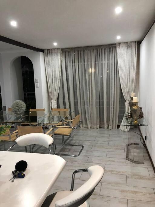 הארטביספורט Red Cascade - Luxury 4 Bedrooms -Solar And Aircons מראה חיצוני תמונה
