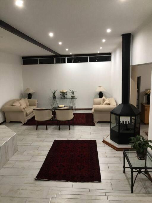 הארטביספורט Red Cascade - Luxury 4 Bedrooms -Solar And Aircons מראה חיצוני תמונה